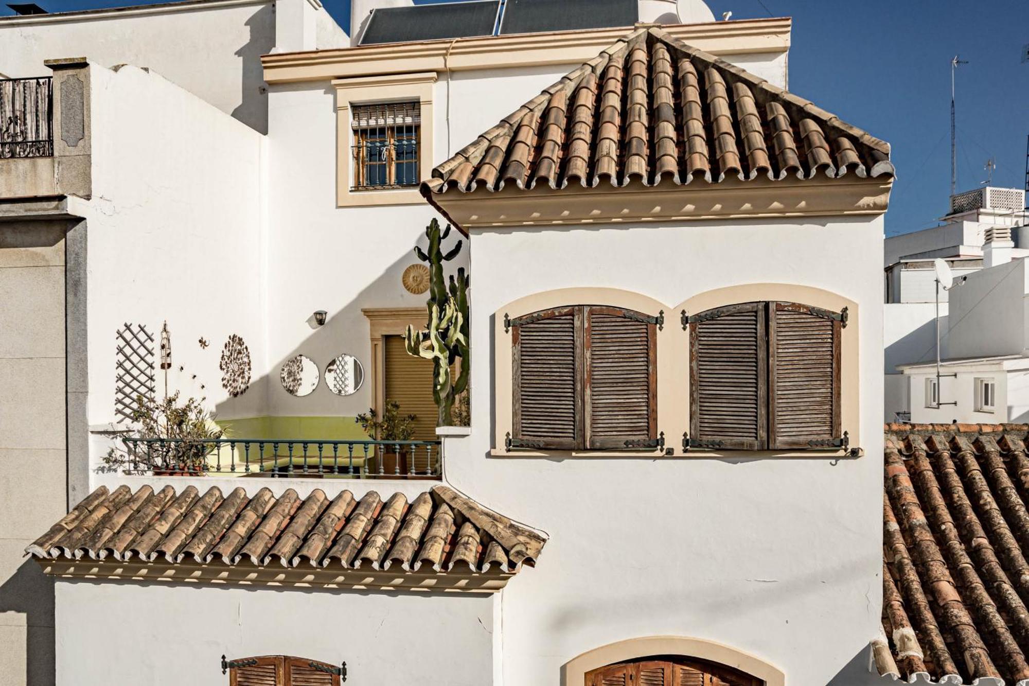 Seaclub Suites Estepona Bagian luar foto